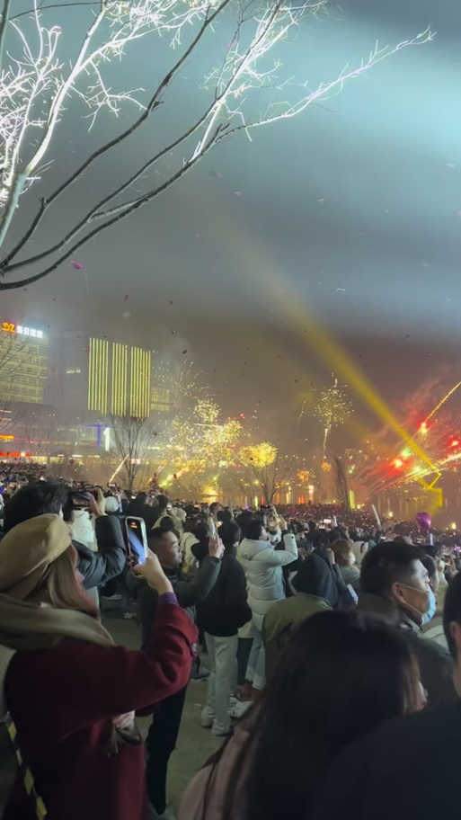 疫情的气氛-形容疫情气氛的词语-第6张图片 疫情的气氛-形容疫情气氛的词语-第6张图片