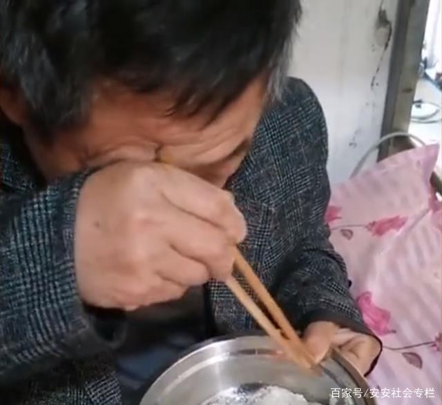 疫情居家生活图片-疫情居家生活手抄报-第6张图片 疫情居家生活图片-疫情居家生活手抄报-第6张图片
