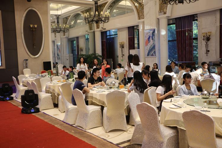 【疫情毕业聚餐/疫情聚餐说说】-第1张图片