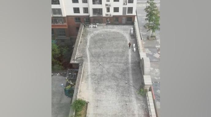 疫情出门散步-疫情出门的句子说说或心情-第2张图片 疫情出门散步-疫情出门的句子说说或心情-第2张图片