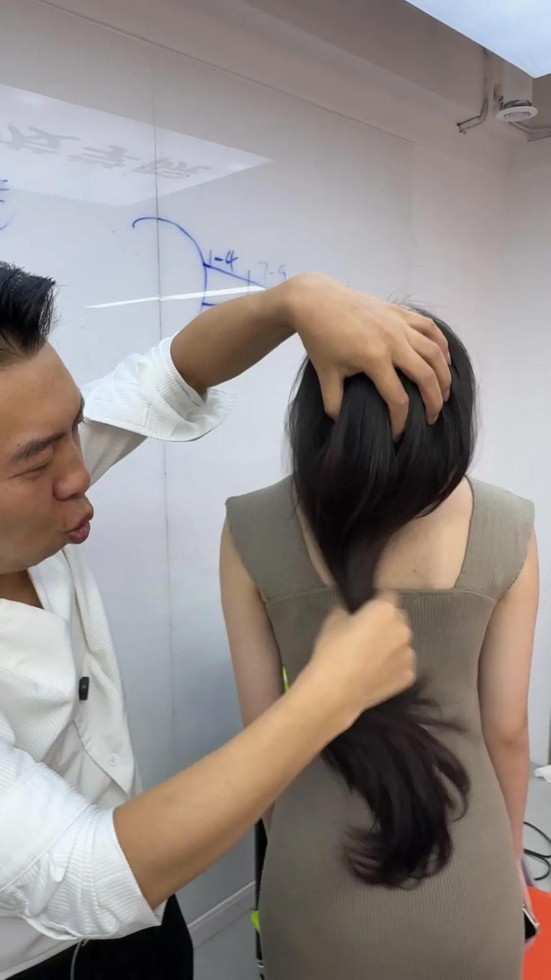 【自己疫情理发/疫情在家理发怎么写】-第2张图片 【自己疫情理发/疫情在家理发怎么写】-第2张图片