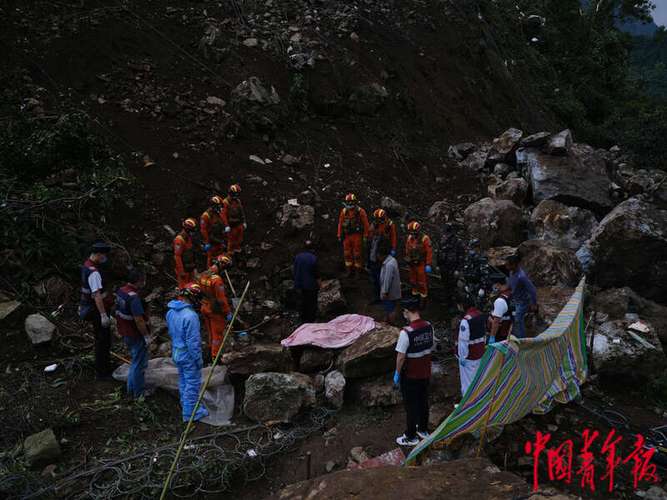 雅安地震救援/雅安地震救援人数-第9张图片 雅安地震救援/雅安地震救援人数-第9张图片