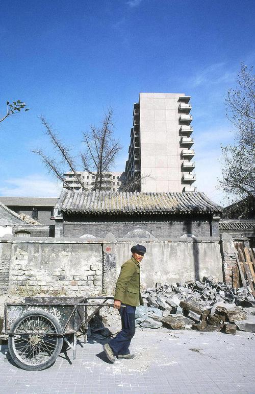 80年代地震,80年代地震事件-第5张图片 80年代地震,80年代地震事件-第5张图片