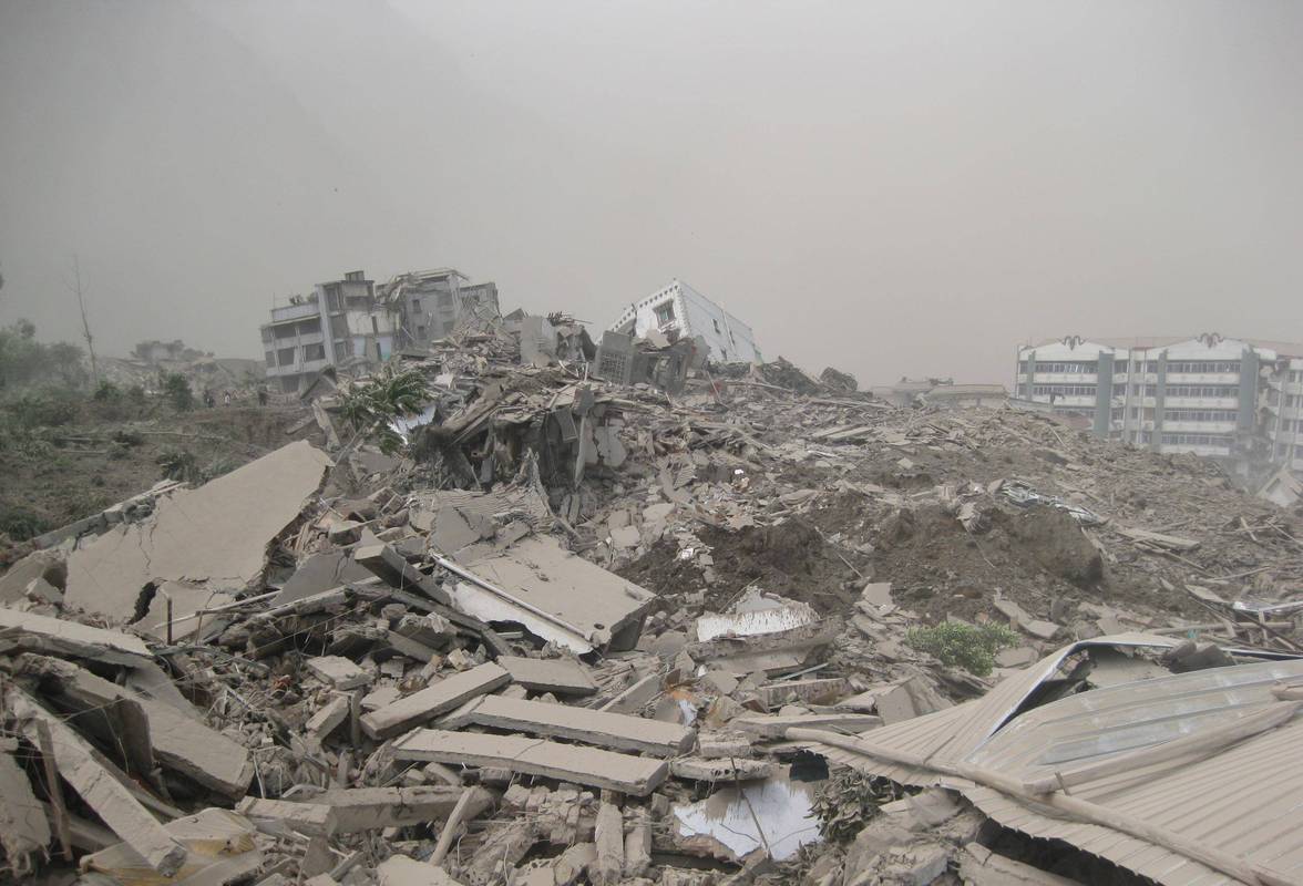 2012大地震，2012大地震电影-第2张图片