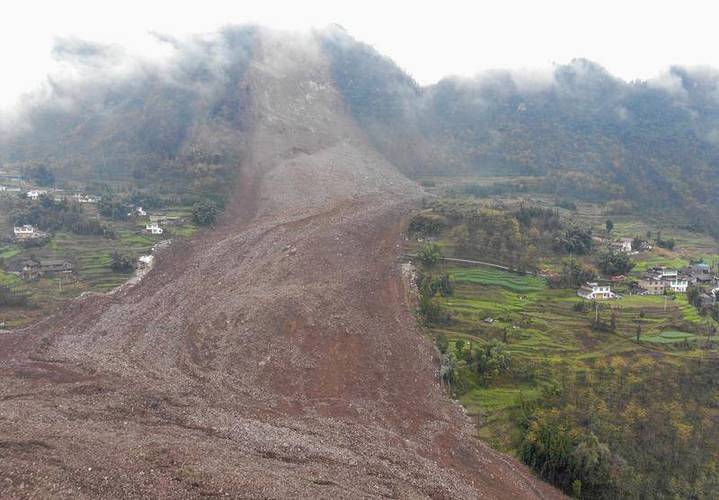 内江大地震/内江地震最新-第6张图片 内江大地震/内江地震最新-第6张图片