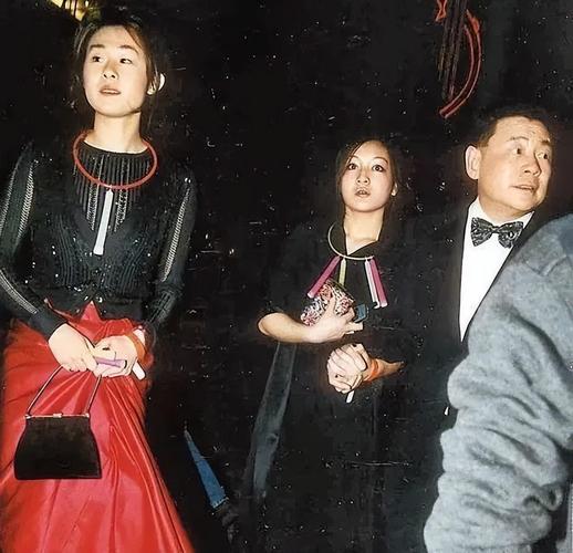 刘强东出行的工具是什么/刘强东独自去旅游-第4张图片 刘强东出行的工具是什么/刘强东独自去旅游-第4张图片