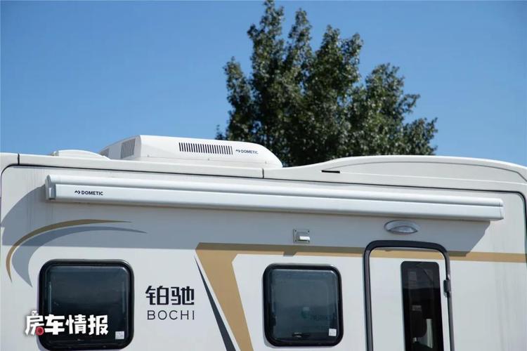 一家人出行买什么房车合适-一家人出行买什么车好-第7张图片 一家人出行买什么房车合适-一家人出行买什么车好-第7张图片